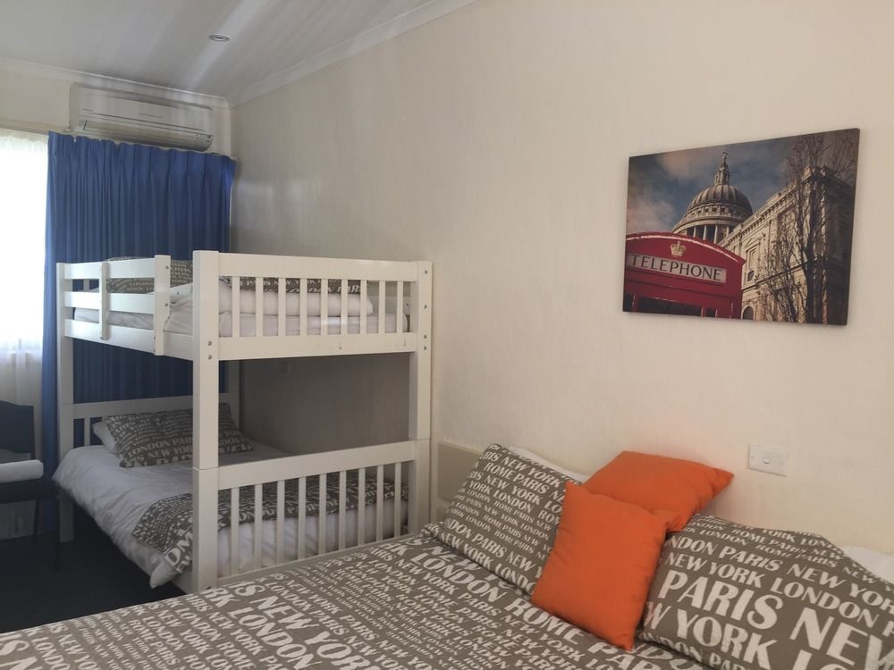 Bogong Moth Motel Mount Beauty Εξωτερικό φωτογραφία