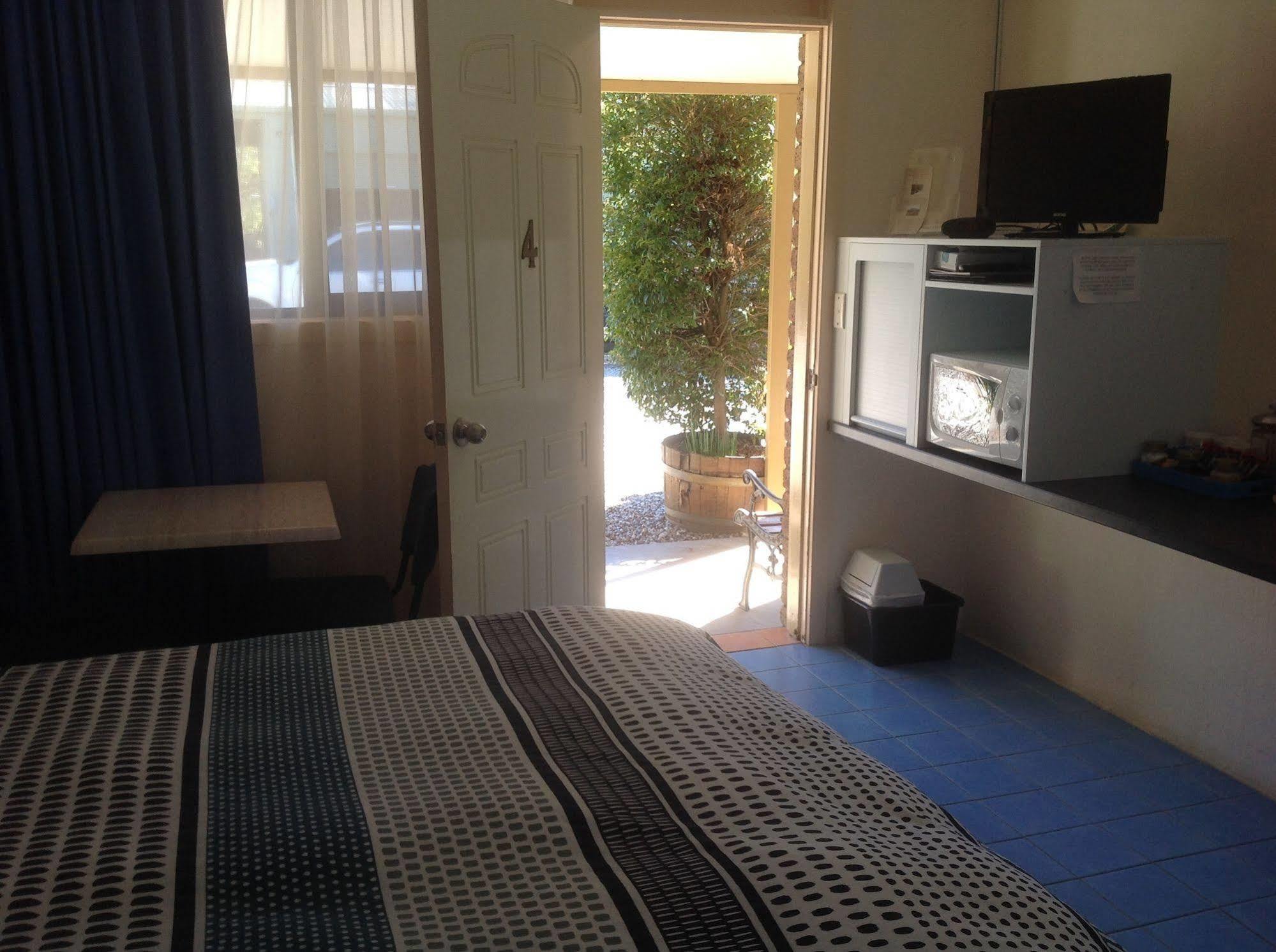 Bogong Moth Motel Mount Beauty Εξωτερικό φωτογραφία