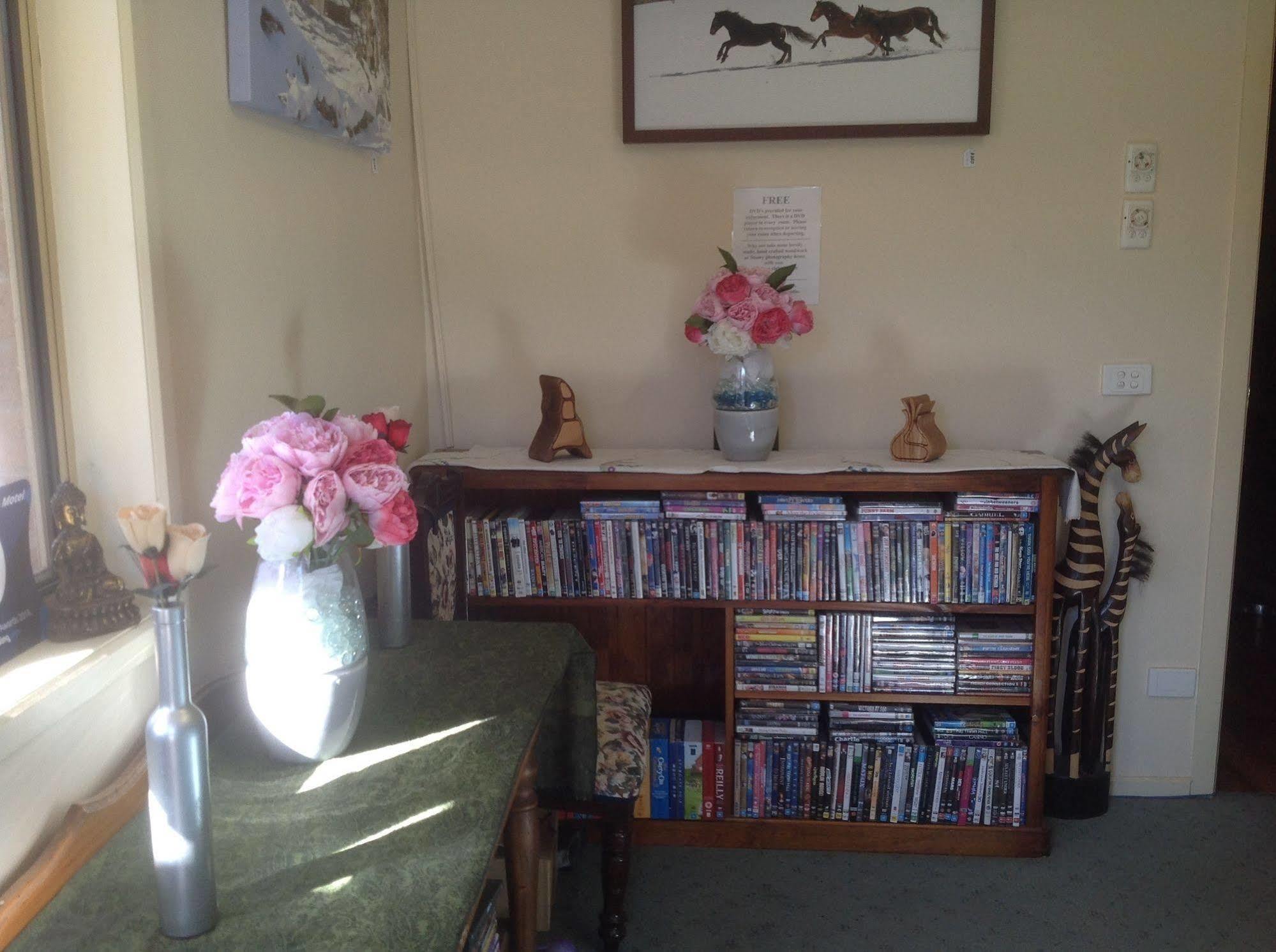Bogong Moth Motel Mount Beauty Εξωτερικό φωτογραφία